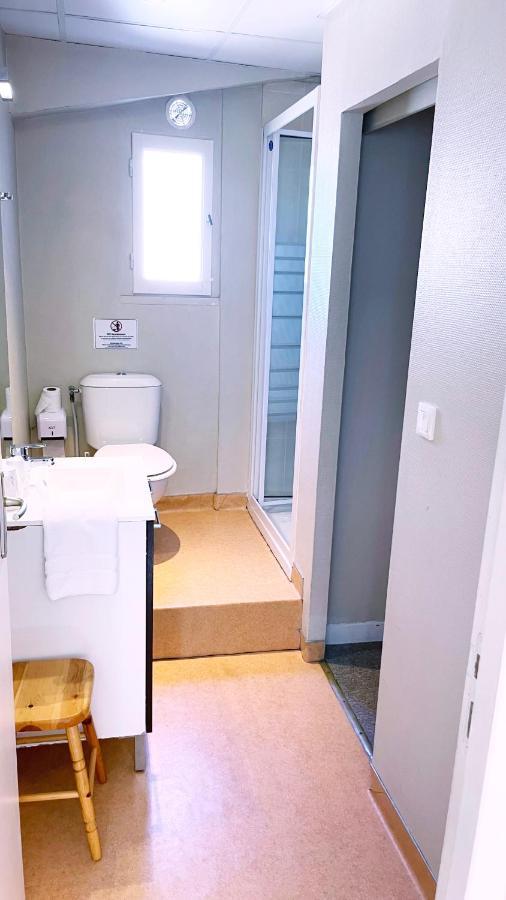 Abelha Hotel Le France Бриве-ла-Гаилларде Экстерьер фото